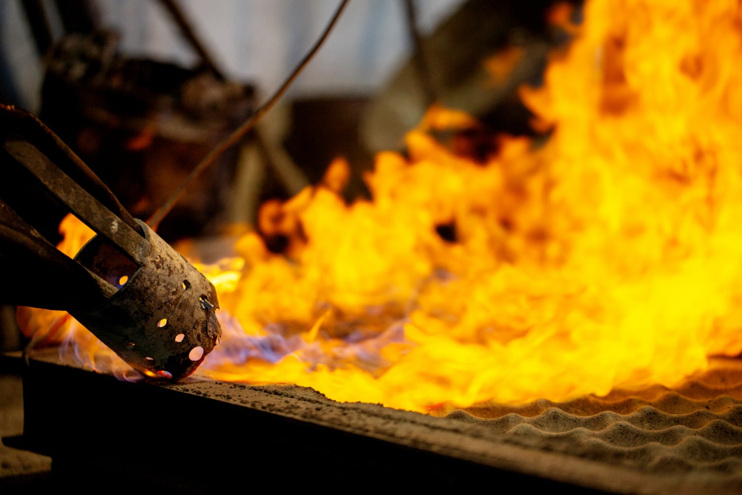 آهنگری (Forging) چیست و چه کاربردهایی دارد؟